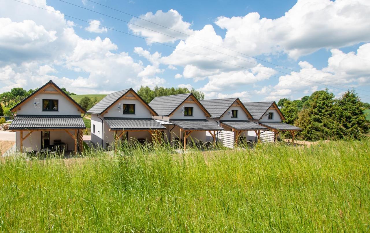 Resort Holiday Natural - Gosciniec Zacisze Chmielno Dış mekan fotoğraf
