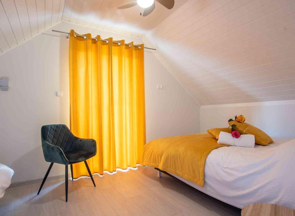 Resort Holiday Natural - Gosciniec Zacisze Chmielno Dış mekan fotoğraf