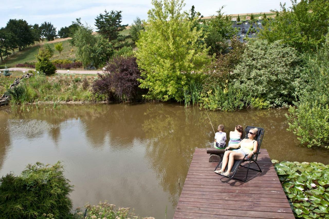 Resort Holiday Natural - Gosciniec Zacisze Chmielno Dış mekan fotoğraf