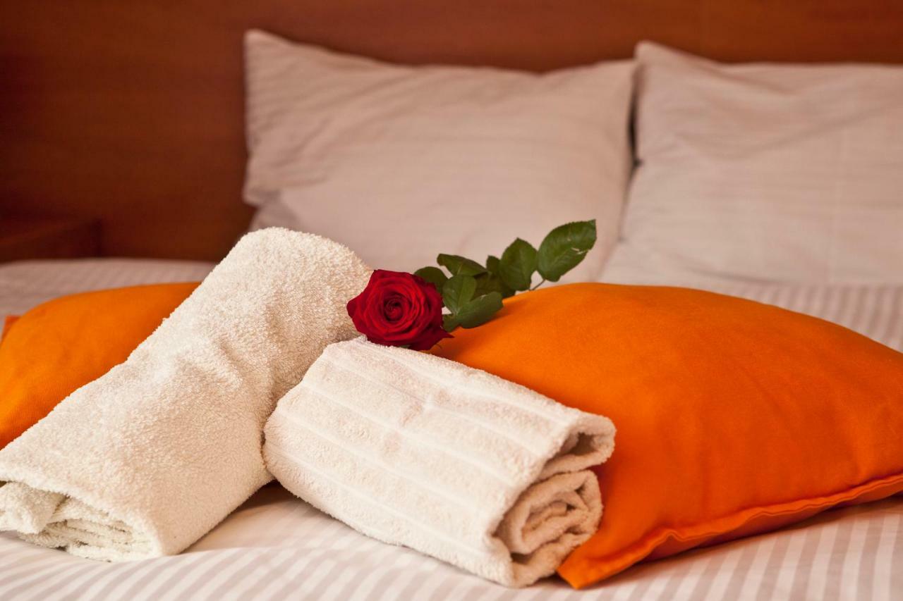 Resort Holiday Natural - Gosciniec Zacisze Chmielno Dış mekan fotoğraf